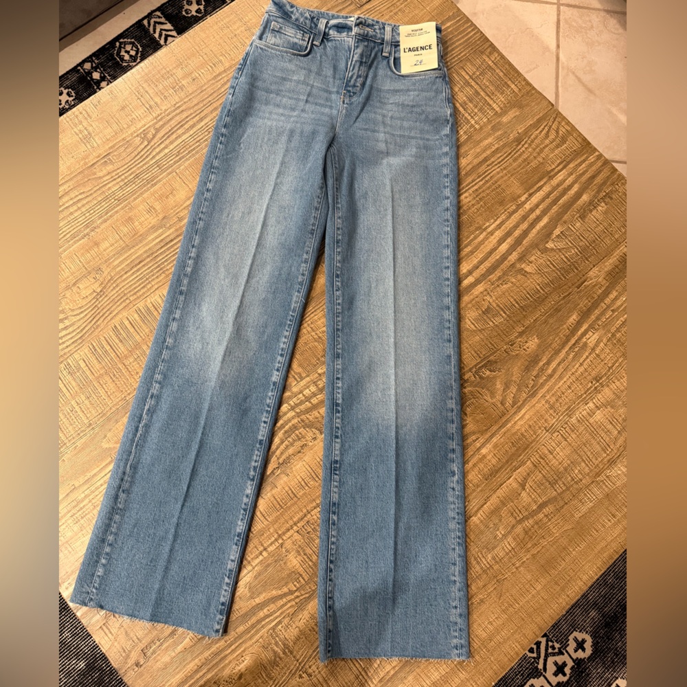L’Agence Scotti High Rise Wide Leg Jeans in Calloway. - Picture 4 of 10